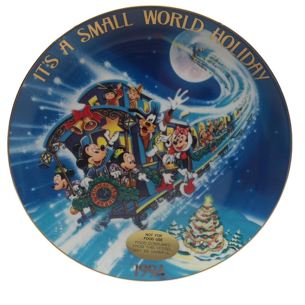 WALT DISNEY 1994 "It's A Small World" Holiday Plate, Mickey Minnie Mouse VINTAGE